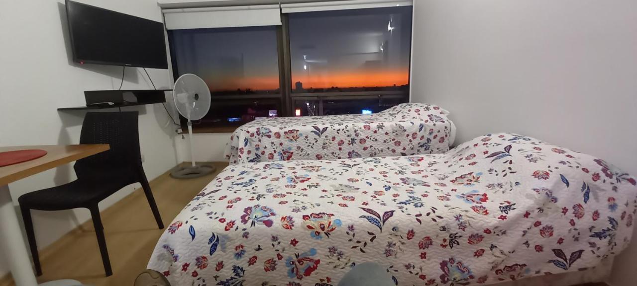 Que Mejor Vista Del Obelisco Piso A La Calle Corrientes Буенос Айрес Екстериор снимка